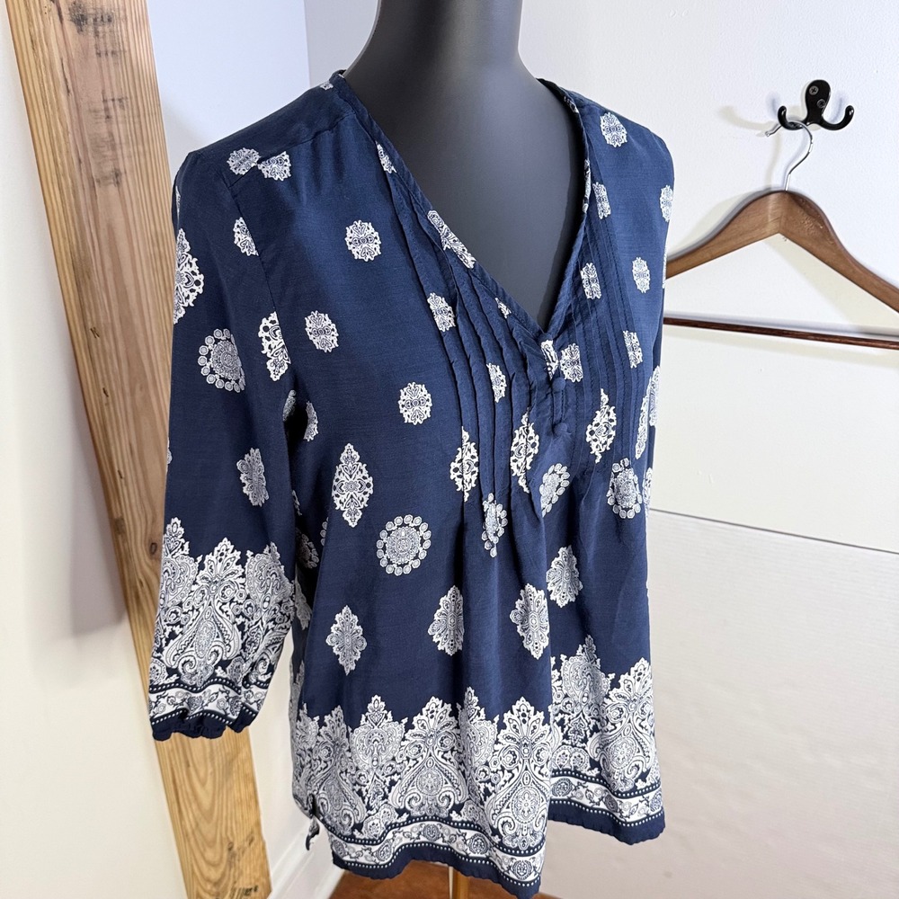 Fun2Fun Navy Boho Print Blouse Medium Rayon‎ 3/4 Sleeve Split Neck Top